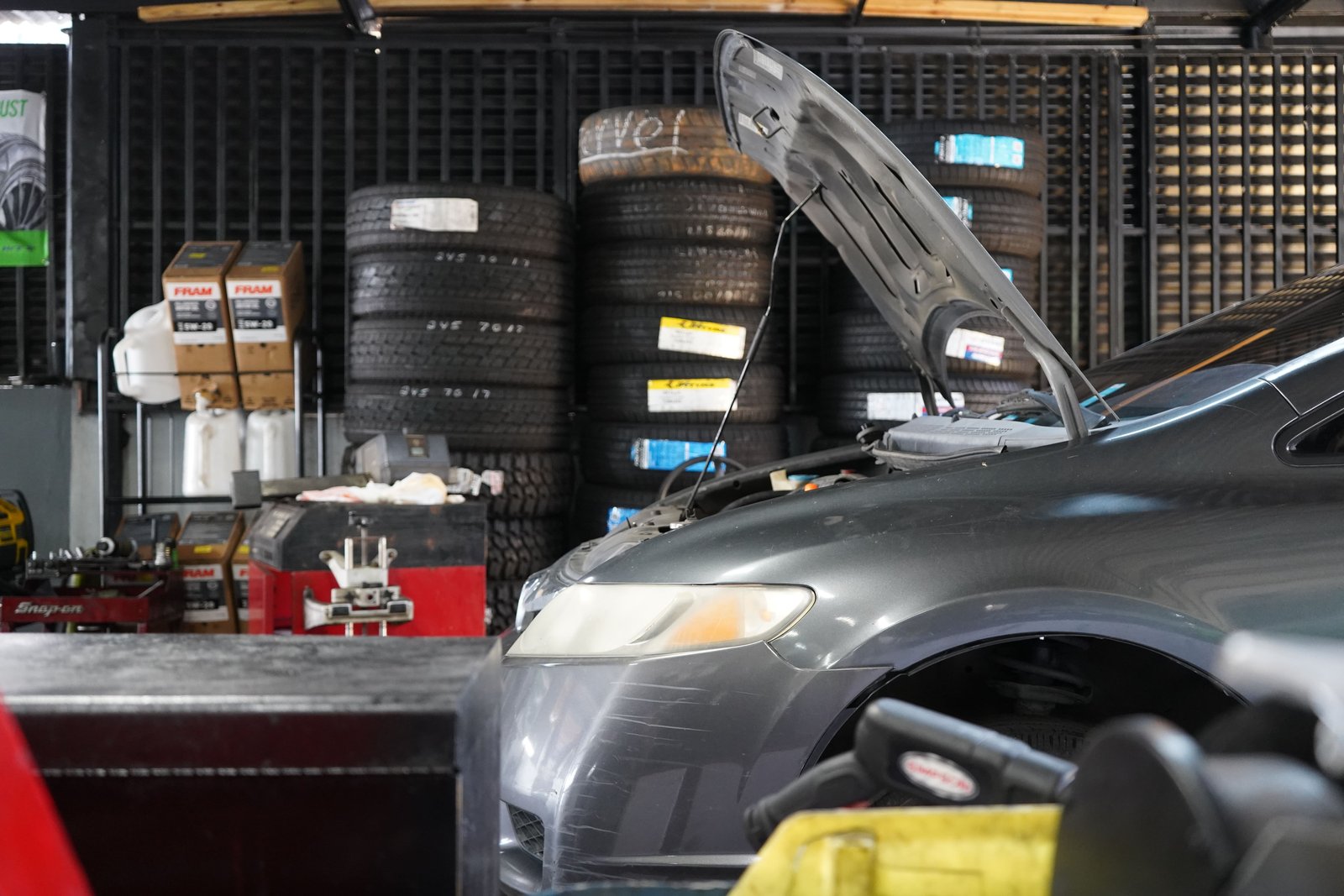 Galería Paris Tire Service